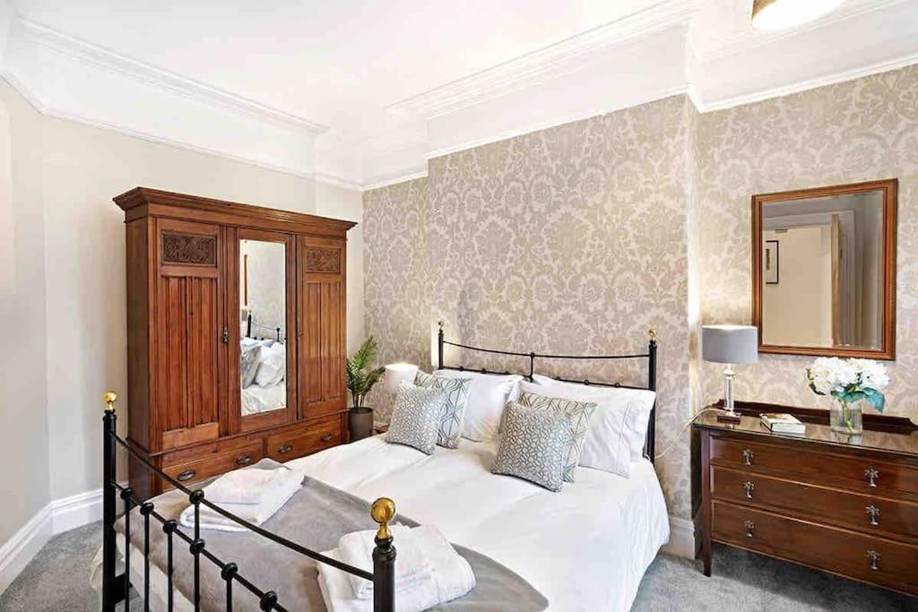 The Stanley Suite 1 Bedroom Apt Dog Friendly Patio Harrogate Luaran gambar