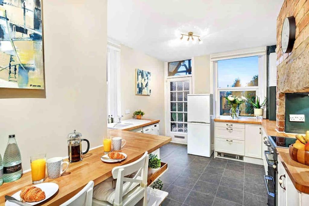 The Stanley Suite 1 Bedroom Apt Dog Friendly Patio Harrogate Luaran gambar
