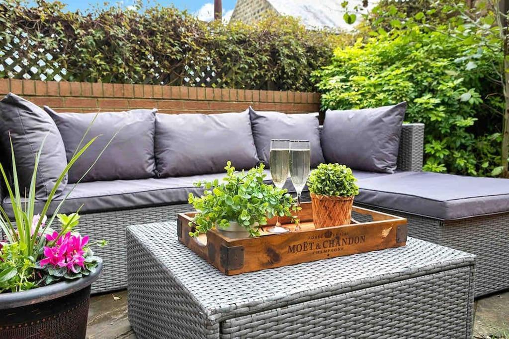 The Stanley Suite 1 Bedroom Apt Dog Friendly Patio Harrogate Luaran gambar